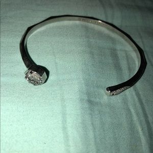 Kendra Scott grey bracelet
